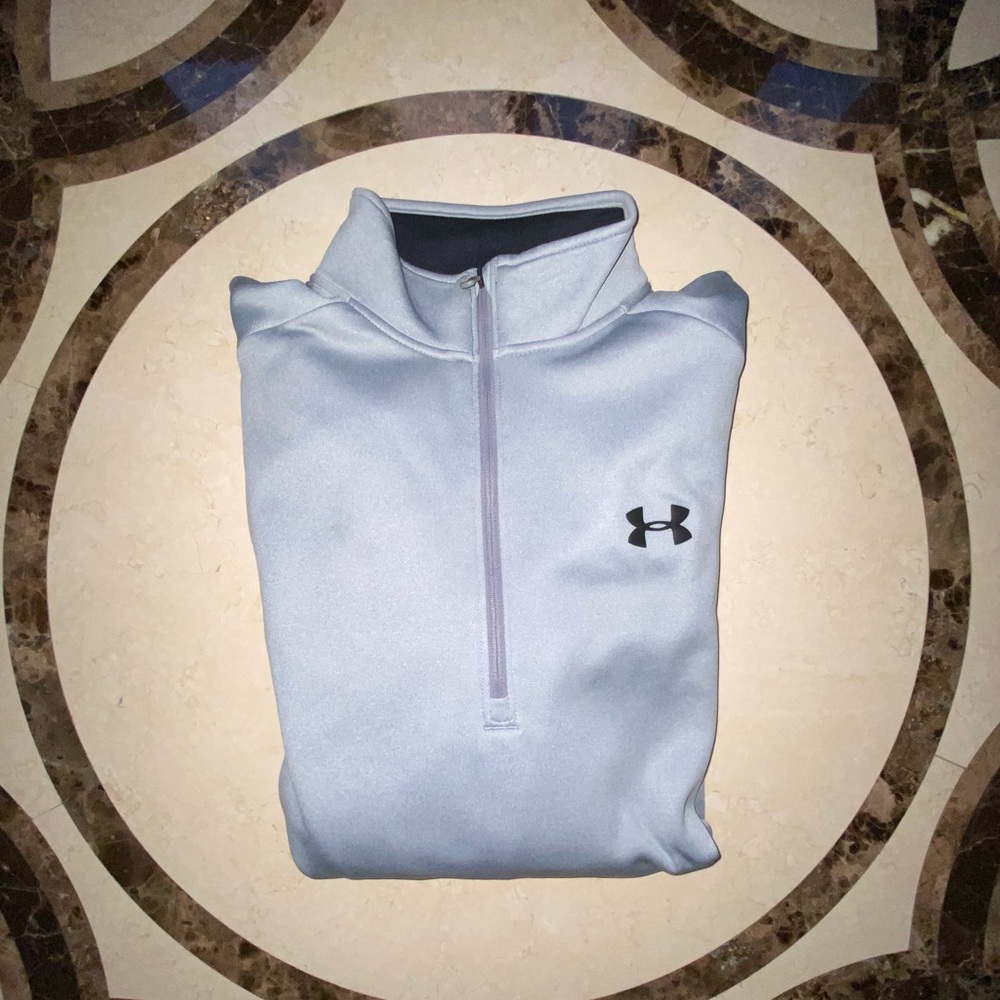 Under Armor Pull over.